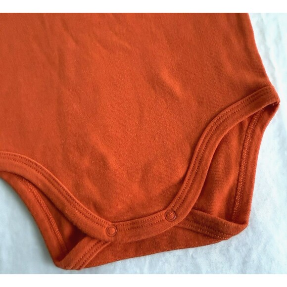 Chicago Bears One Piece Creeper Orange Short Sleeve Crawl Walk Tackle NFL 3M-6M - Picture 3 of 5